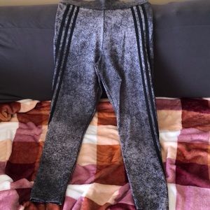 Ladies’ Adidas Climalite size medium workout leggings in marbled black & grey